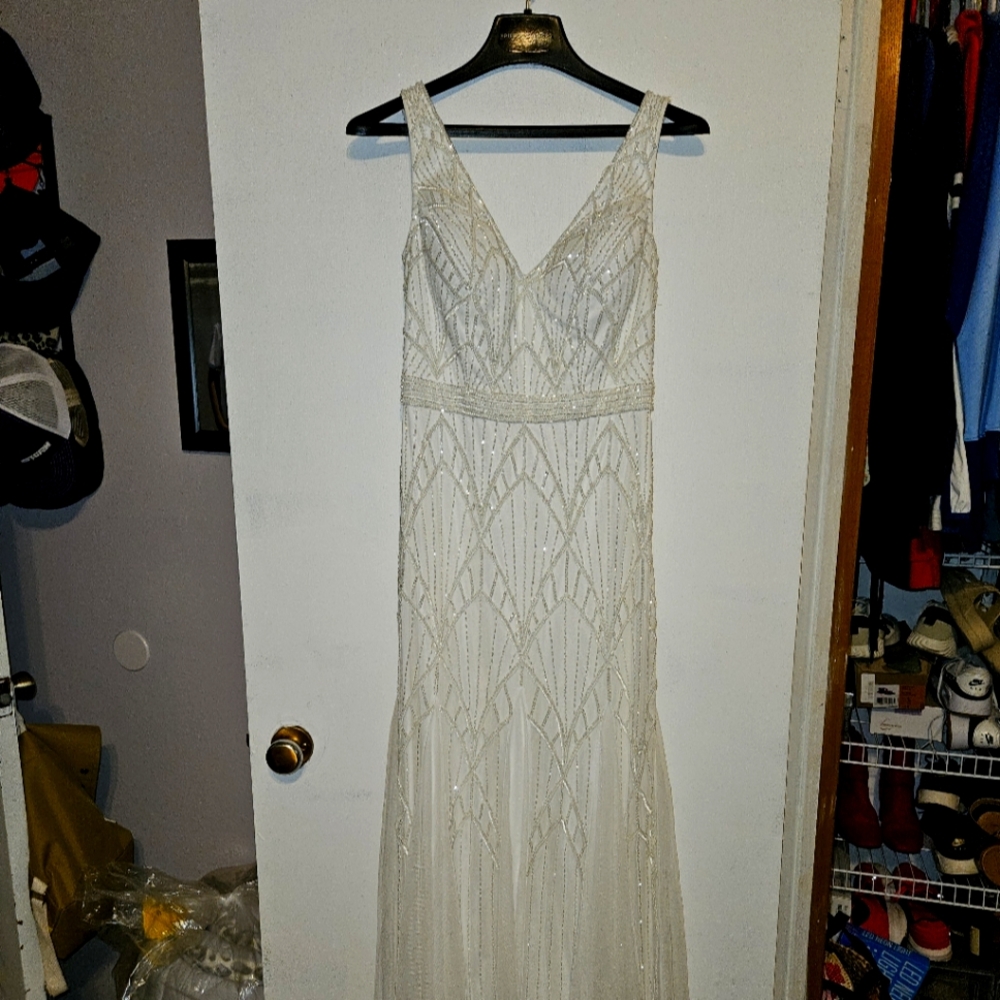 David's bridal wedding dress size 6